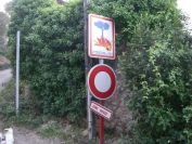 2011-04-10-011-Plateau-de-Vitrolles-Sign