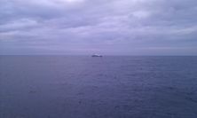 2011-04-24-010-Yacht