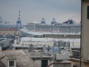 2012-03-31-002-Hotel-View-of-the-Port-Ferry-Departing
