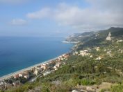 2012-04-06-004-Up-the-Mountain