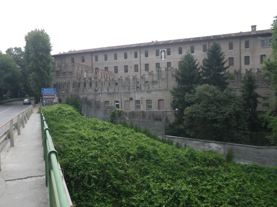 2012-06-08-006-Hospital-for-the-Mentally-Ill
