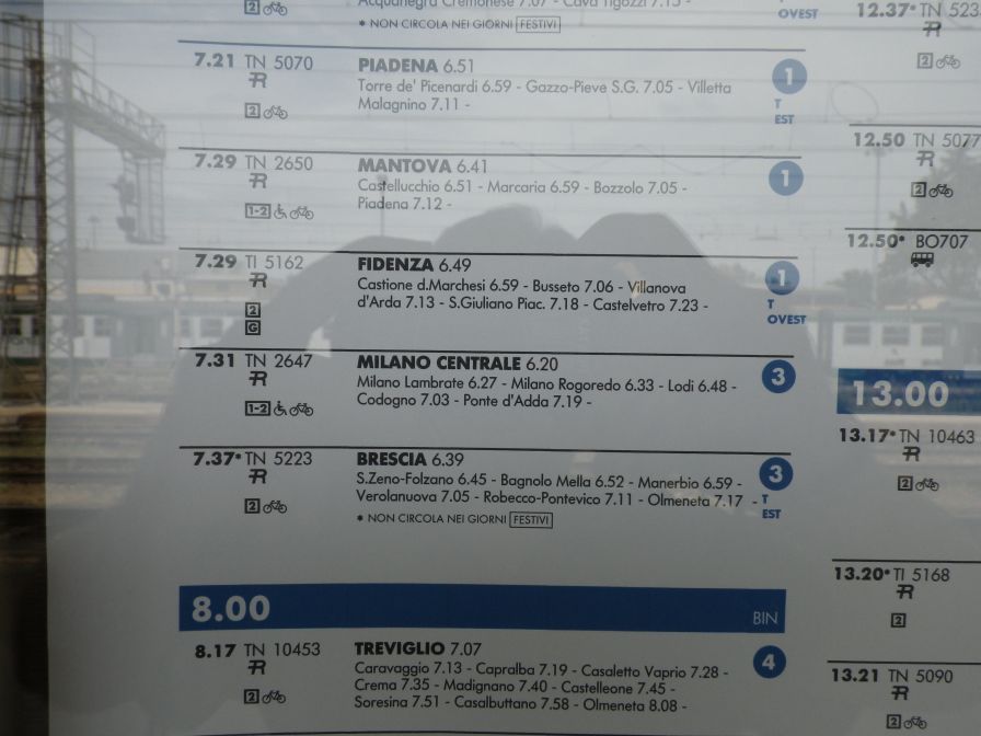2012-06-06-021-Cremona-Departures