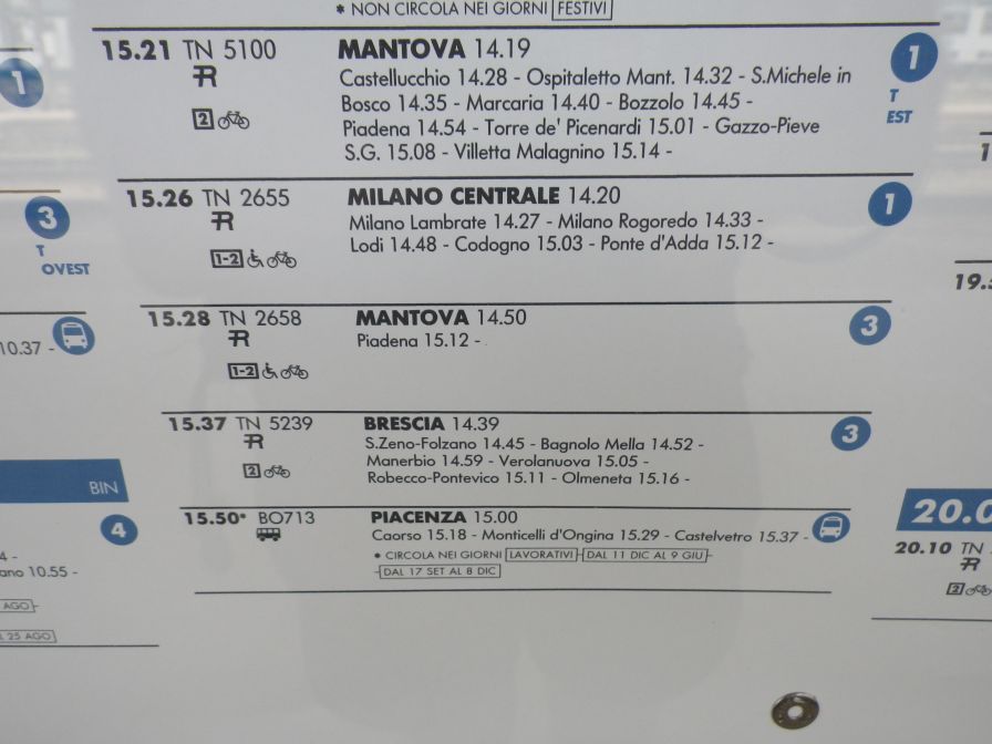 2012-06-06-024-Cremona-Departures