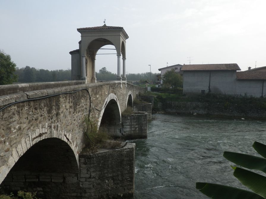 2013-10-27-008-Nice-Old-Bridge